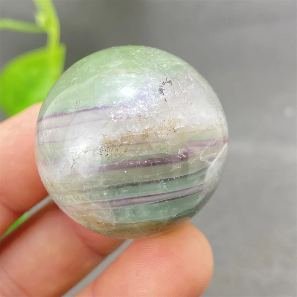 Natural Colorful Feather Fluorite Crystal Ball Hand Polished Yoga Meditation Fitness Ball Home Decoration+Base